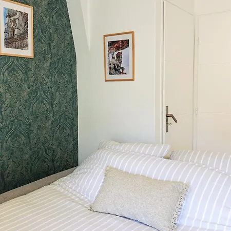 아파트 A - Marcel Sembat *