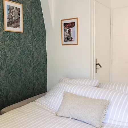 아파트 A - Marcel Sembat *